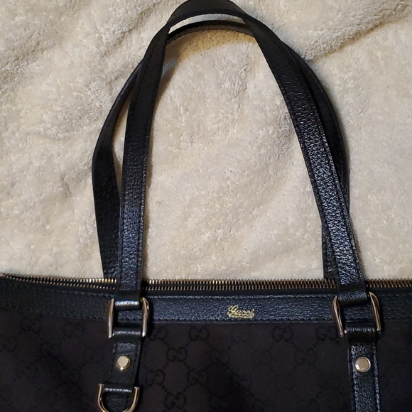 Gucci Handbag - Picture 15 of 16